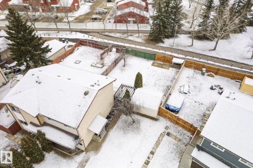 Two-story residential property with stucco exterior - 70 Stirling Road, Edmonton, AB - Outdoor