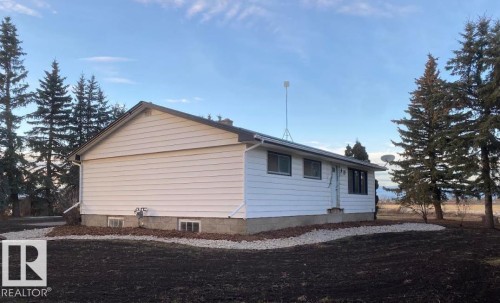 57308 Range Road 251, Rural Sturgeon County, AB - Outdoor