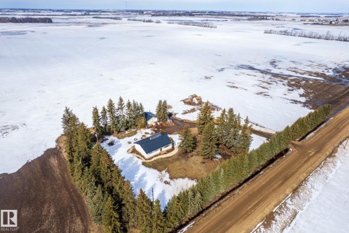 57308 Range Road 251, Rural Sturgeon County, AB - Outdoor With View