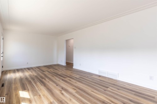 57308 Range Road 251, Rural Sturgeon County, AB - Indoor Photo Showing Other Room