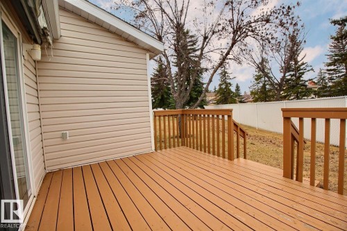 8146 27 Avenue, Edmonton, AB - Indoor Photo Showing Other Room