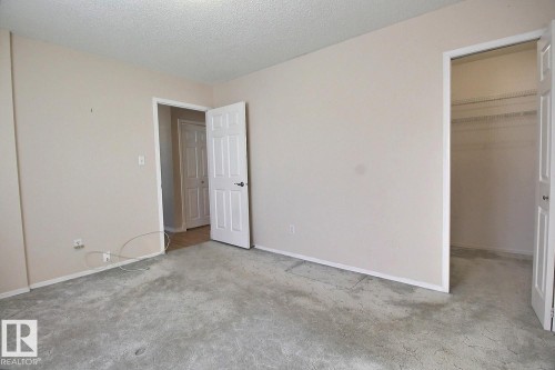 8146 27 Avenue, Edmonton, AB - Indoor Photo Showing Kitchen With Double Sink