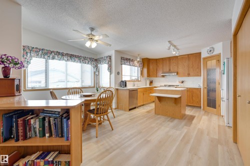 38 Highland Crescent, St. Albert, AB - Indoor