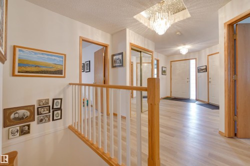 38 Highland Crescent, St. Albert, AB - Indoor Photo Showing Other Room
