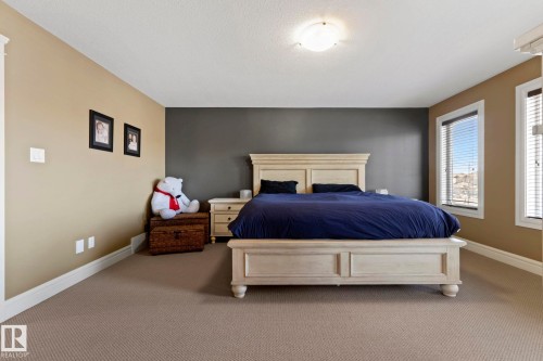 2011 126 Street, Edmonton, AB - Indoor Photo Showing Bedroom