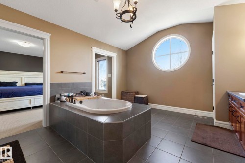 2011 126 Street, Edmonton, AB - Indoor Photo Showing Bathroom