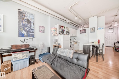 1207 10024 Jasper Avenue, Edmonton, AB - Indoor