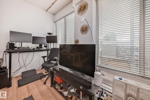 1207 10024 Jasper Avenue, Edmonton, AB - Indoor Photo Showing Office
