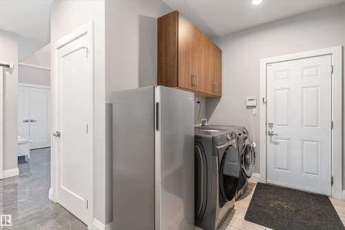 18096 89 Street, Edmonton, AB - Indoor Photo Showing Laundry Room