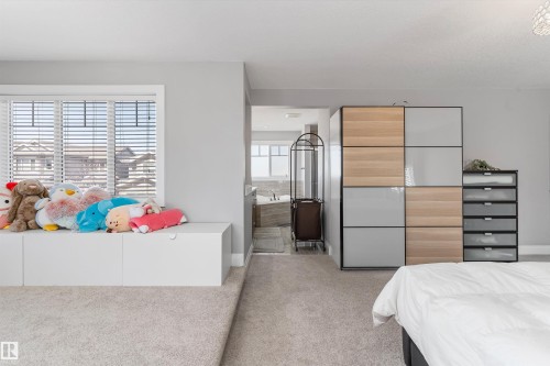 18096 89 Street, Edmonton, AB - Indoor Photo Showing Bedroom