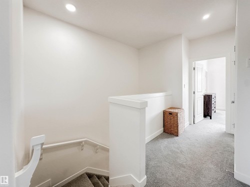 35 Chelles Wynd, St. Albert, AB - Indoor Photo Showing Other Room