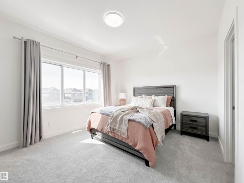 35 Chelles Wynd, St. Albert, AB - Indoor Photo Showing Bedroom