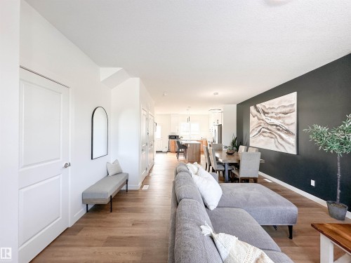 35 Chelles Wynd, St. Albert, AB - Indoor Photo Showing Living Room