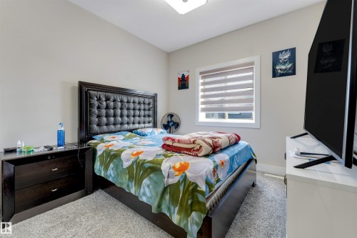 1943 Adamson Terrace, Edmonton, AB - Indoor Photo Showing Bedroom