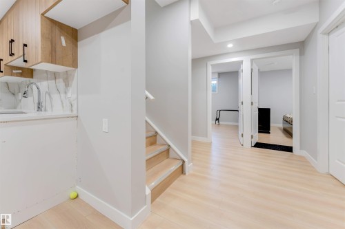 1943 Adamson Terrace, Edmonton, AB - Indoor Photo Showing Other Room