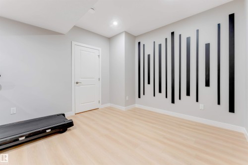 1943 Adamson Terrace, Edmonton, AB - Indoor Photo Showing Other Room