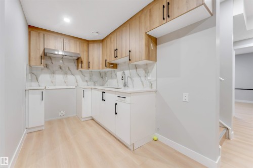 1943 Adamson Terrace, Edmonton, AB - Indoor