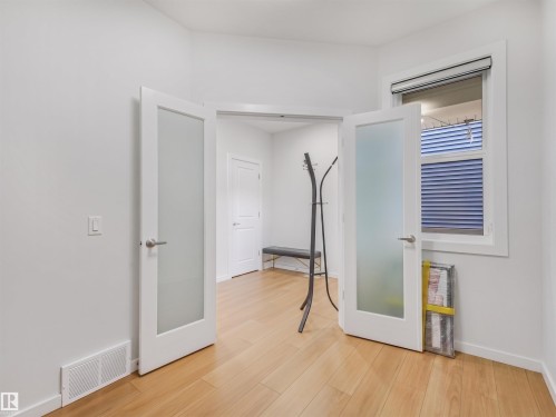 4324 Hawthorn Landing, Edmonton, AB - Indoor Photo Showing Other Room