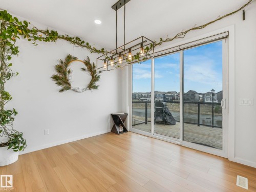 4324 Hawthorn Landing, Edmonton, AB - Indoor