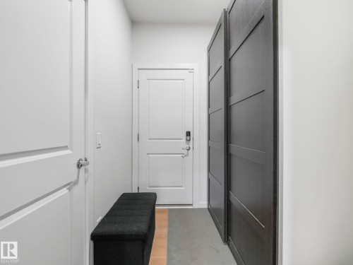 4324 Hawthorn Landing, Edmonton, AB - Indoor Photo Showing Other Room