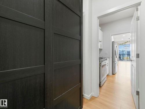 4324 Hawthorn Landing, Edmonton, AB - Indoor