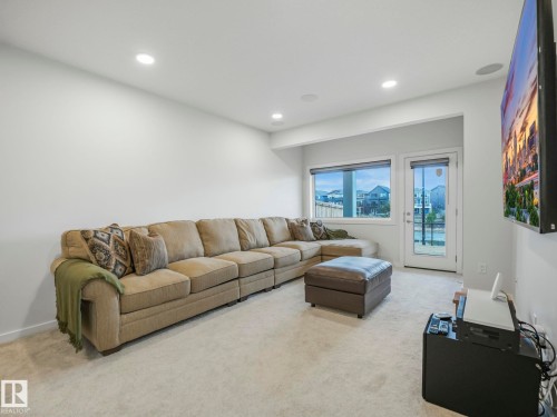 4324 Hawthorn Landing, Edmonton, AB - Indoor