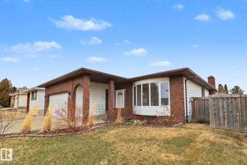 8711 30 Avenue, Edmonton, AB 