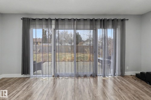 8711 30 Avenue, Edmonton, AB 