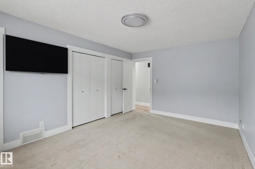 8711 30 Avenue, Edmonton, AB 