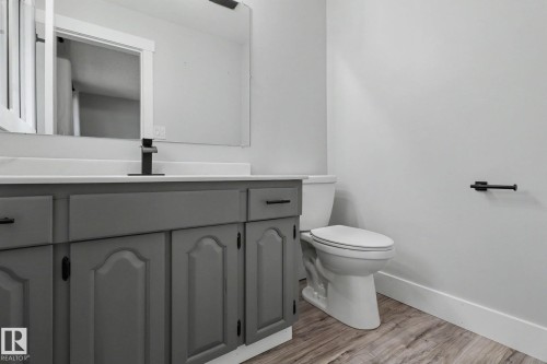 8711 30 Avenue, Edmonton, AB 