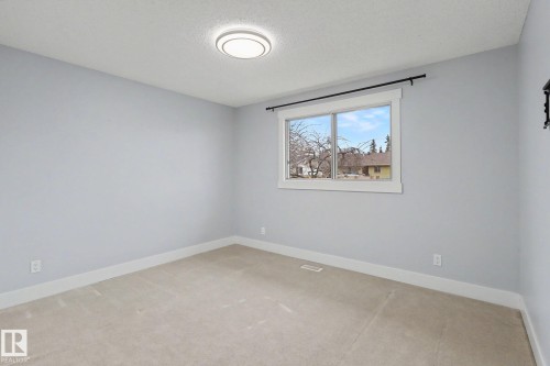 8711 30 Avenue, Edmonton, AB 