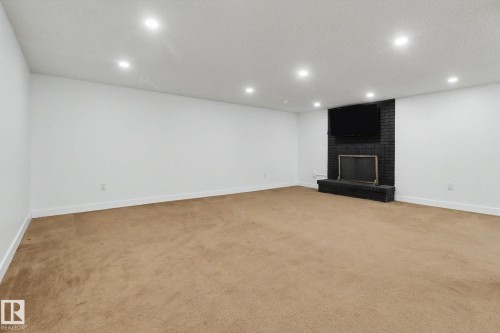 8711 30 Avenue, Edmonton, AB 