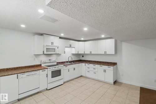 8711 30 Avenue, Edmonton, AB 