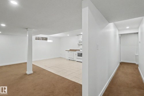 8711 30 Avenue, Edmonton, AB 