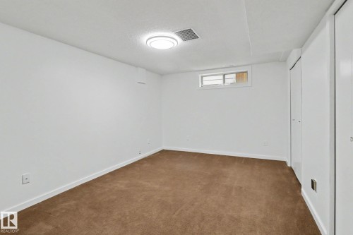 8711 30 Avenue, Edmonton, AB 