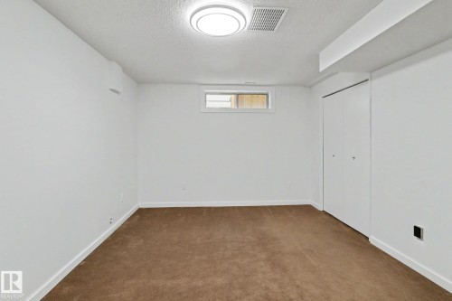 8711 30 Avenue, Edmonton, AB 