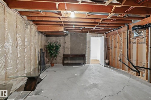 8711 30 Avenue, Edmonton, AB 