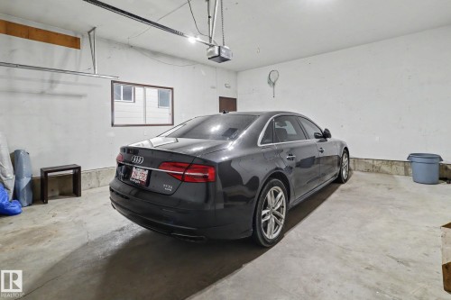 8711 30 Avenue, Edmonton, AB 