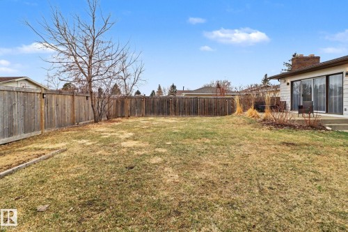 8711 30 Avenue, Edmonton, AB 