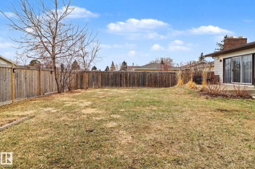 8711 30 Avenue, Edmonton, AB 