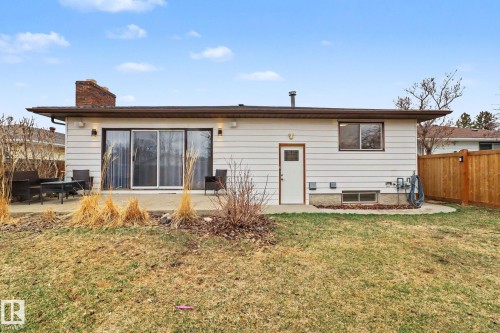 8711 30 Avenue, Edmonton, AB 