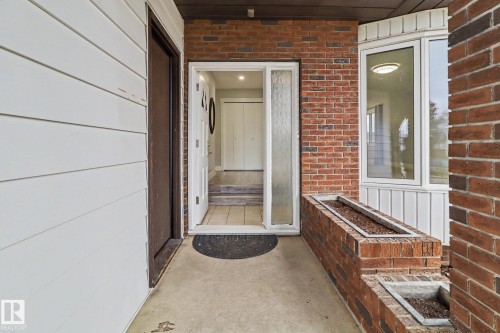 8711 30 Avenue, Edmonton, AB 