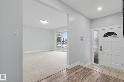 8711 30 Avenue, Edmonton, AB 