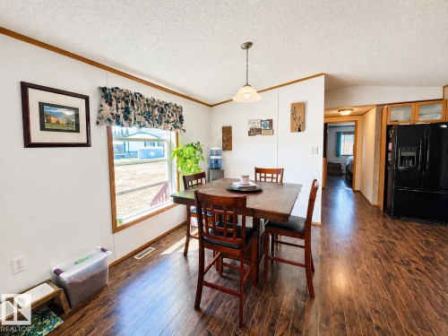 4703 51 Avenue, La Corey, AB - Indoor Photo Showing Dining Room