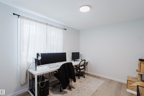 13 Lorraine Crescent, St. Albert, AB - Indoor Photo Showing Office