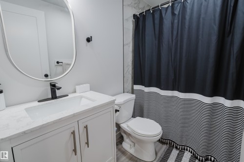 13 Lorraine Crescent, St. Albert, AB - Indoor Photo Showing Bathroom