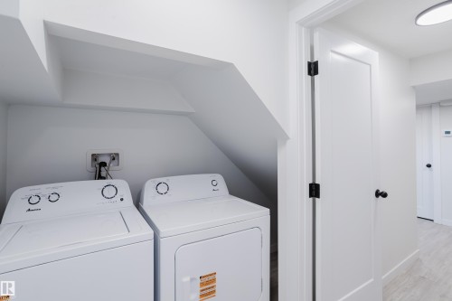 13 Lorraine Crescent, St. Albert, AB - Indoor Photo Showing Laundry Room