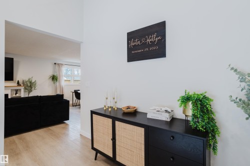 13 Lorraine Crescent, St. Albert, AB - Indoor