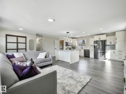 17 OATWAY Street Spruce Grove, AB T7X 2E5