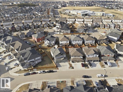 9046 Cooper Link, Edmonton, AB 